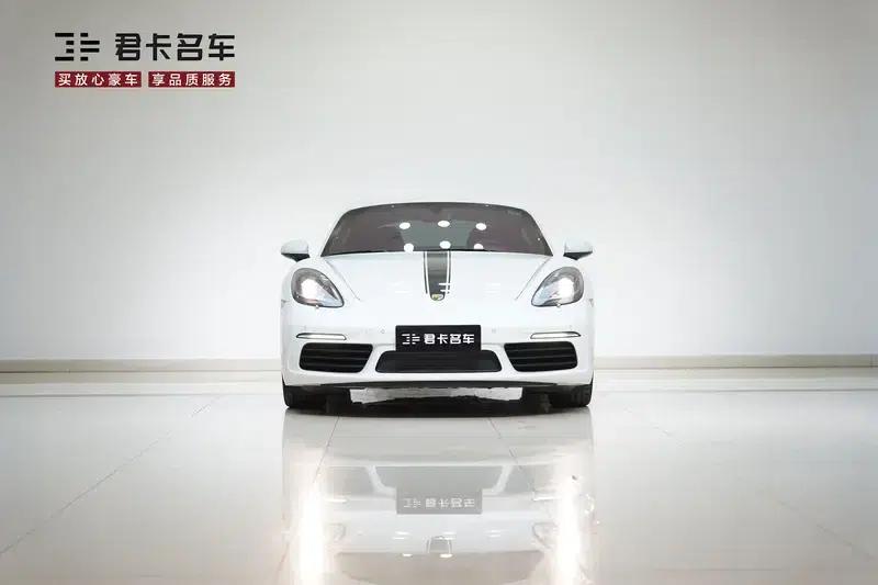 Porsche 718 Cayman 2023 2.0T — миниатюра 2