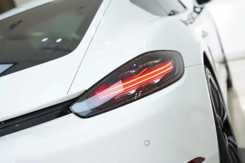 Porsche 718 Cayman 2023 2.0T — миниатюра 8