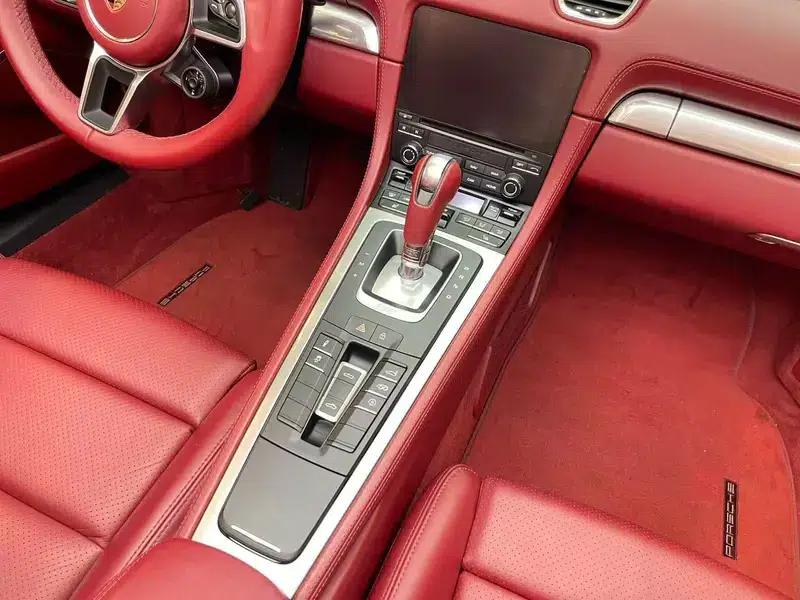 2020 Porsche 718 Boxster 2.0T — миниатюра 14