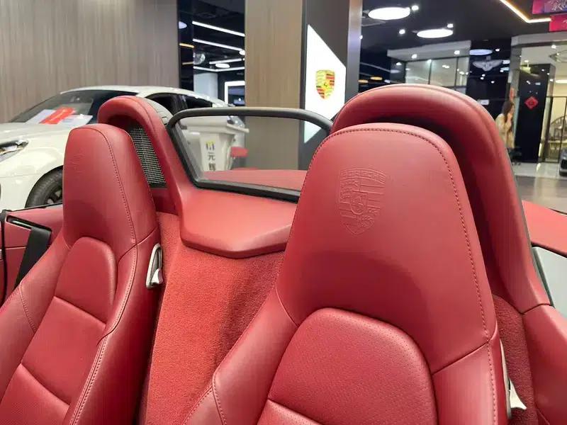 2020 Porsche 718 Boxster 2.0T — миниатюра 16