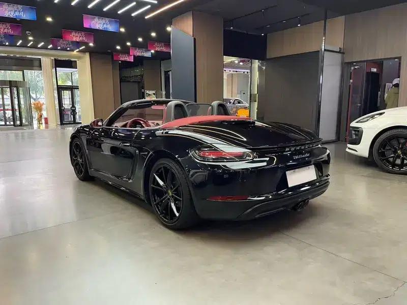2020 Porsche 718 Boxster 2.0T — миниатюра 4