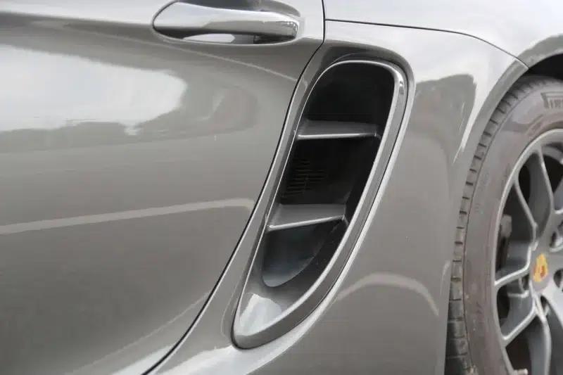 Porsche 718 2022 2.0T Automatic Rear-Wheel Drive 2-Seater — миниатюра 11