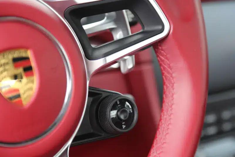 Porsche 718 2022 2.0T Automatic Rear-Wheel Drive 2-Seater — миниатюра 15