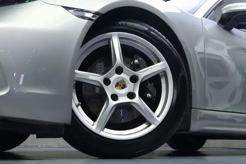 2022 Porsche 718 Boxster 2.0T — миниатюра 9