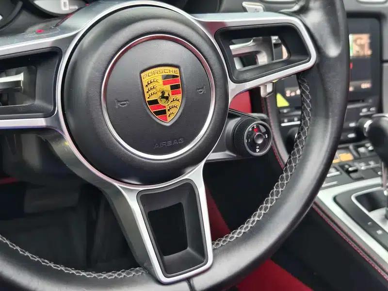 2022 Porsche 718 Boxster 2.0T — миниатюра 16