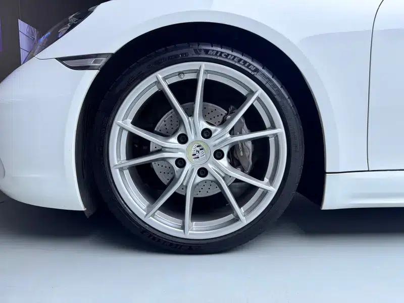 2020 Porsche 718 Boxster 2.0T — миниатюра 7