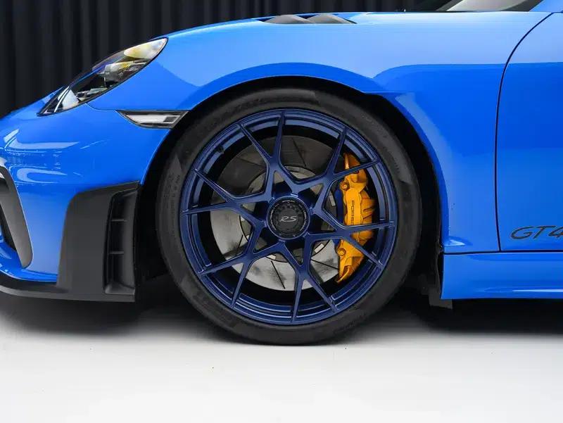 Porsche 718 2022 Cayman GT4 RS 4.0L — миниатюра 13