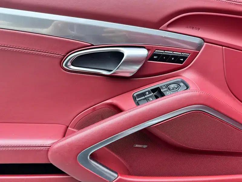 2023 Porsche 718 Boxster 2.0T — миниатюра 15