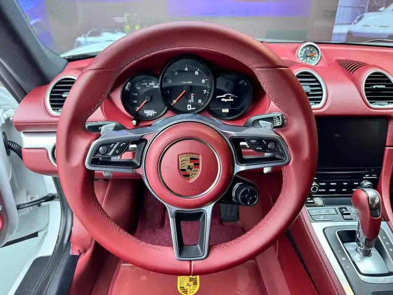 Porsche 718 Cayman 2018 2.0T — миниатюра 12