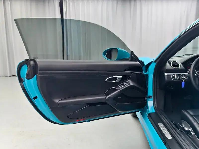 Porsche 718 Cayman 2020 2.0T — миниатюра 15
