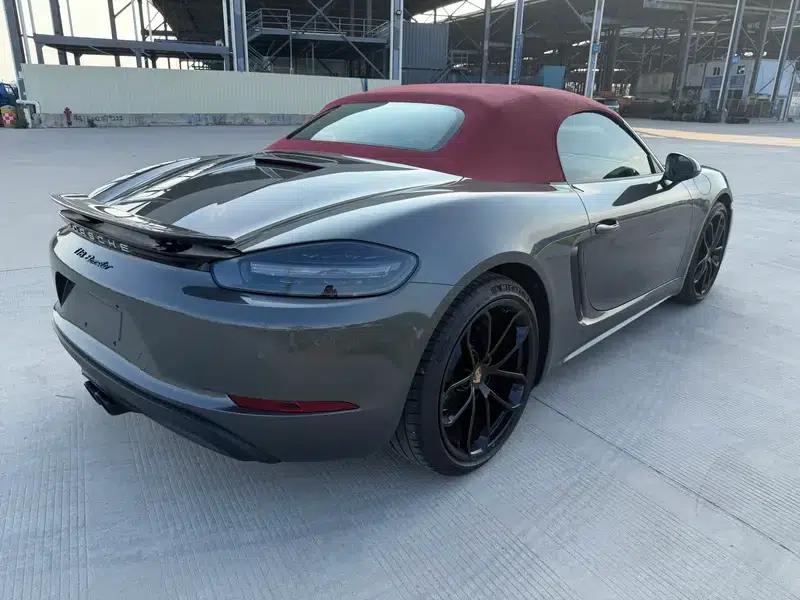2024 Porsche 718 2.0T Automatic Rear-Wheel Drive 2-Seater Factory Custom Edition — миниатюра 6