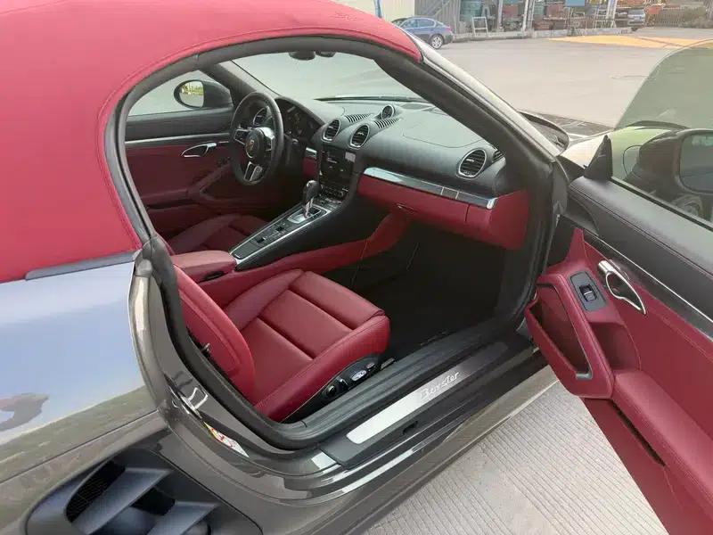 2024 Porsche 718 2.0T Automatic Rear-Wheel Drive 2-Seater Factory Custom Edition — миниатюра 7