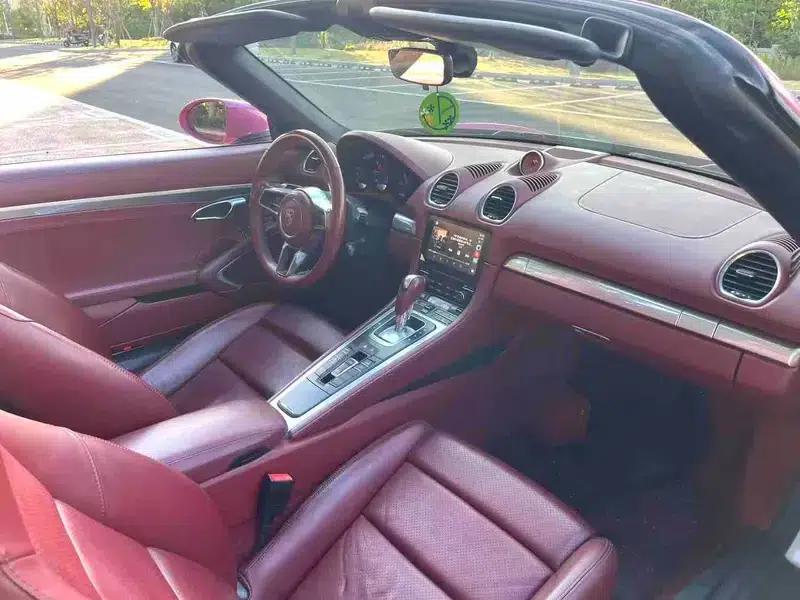 2018 Porsche 718 Boxster 2.0T — миниатюра 8