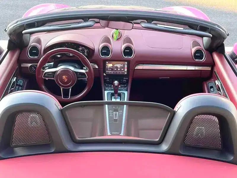 2018 Porsche 718 Boxster 2.0T — миниатюра 9