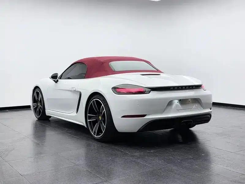 2016 Porsche 718 Boxster 2.0T — миниатюра 12