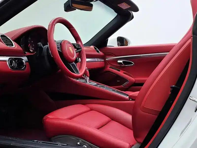 2016 Porsche 718 Boxster 2.0T — миниатюра 19