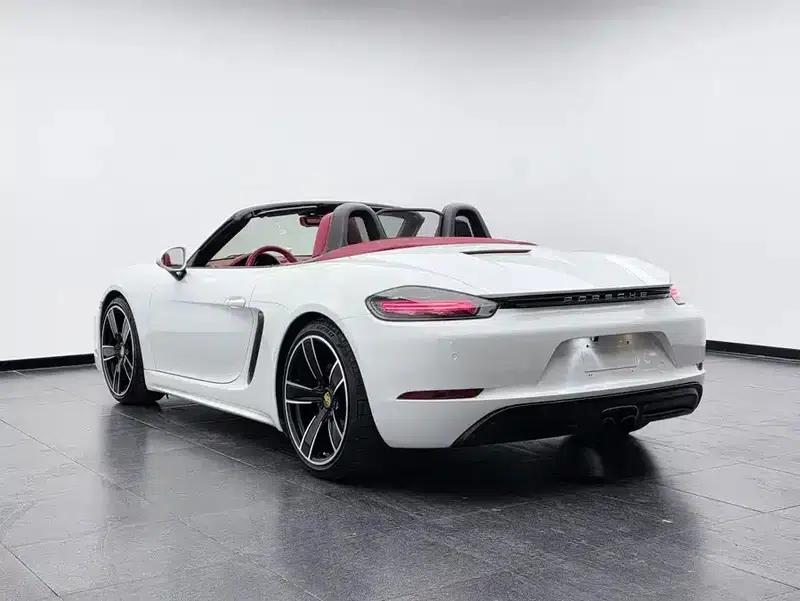 2016 Porsche 718 Boxster 2.0T — миниатюра 4