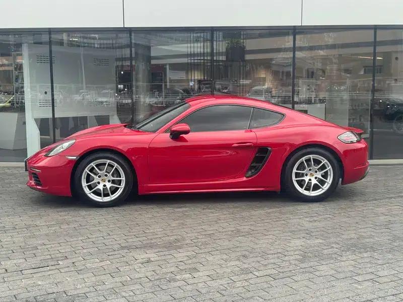 Porsche 718 Cayman 2023 2.0T — миниатюра 4
