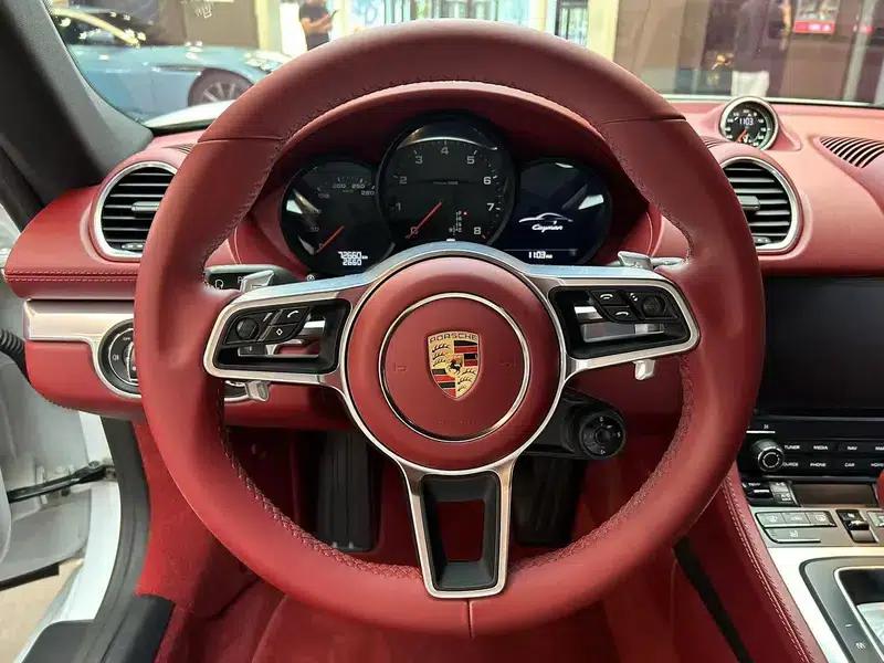 Porsche 718 Cayman 2018 2.0T — миниатюра 11