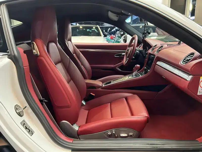 Porsche 718 Cayman 2018 2.0T — миниатюра 13