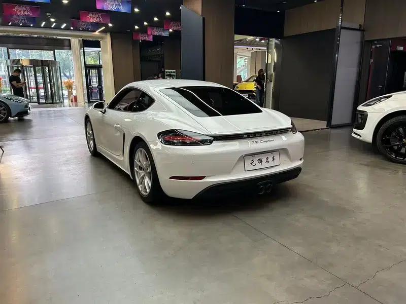 Porsche 718 Cayman 2018 2.0T — миниатюра 4