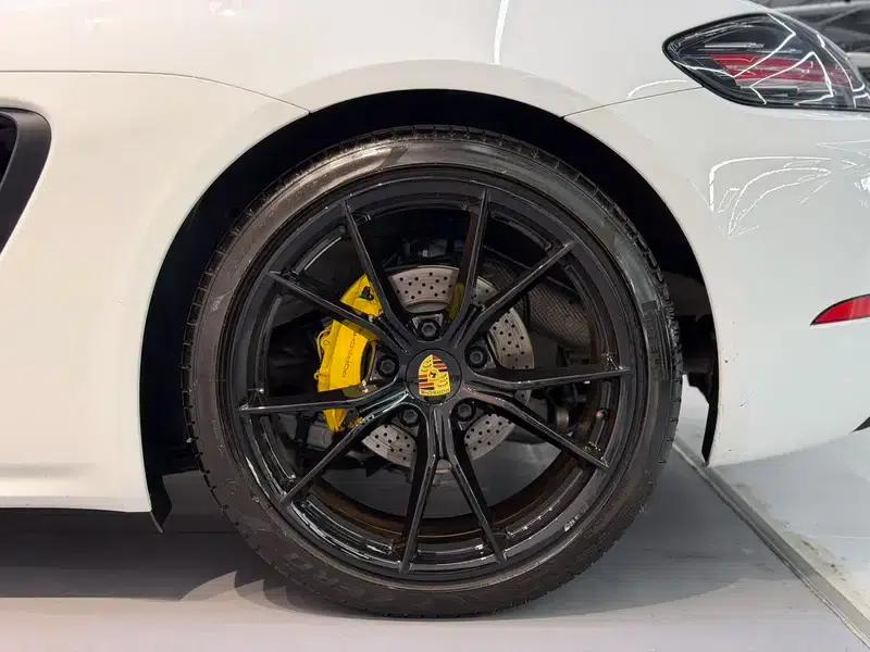 Porsche 718 Cayman 2018 2.0T — миниатюра 7
