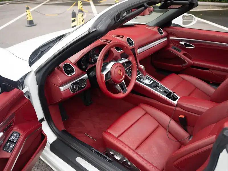 2018 Porsche 718 Boxster 2.0T — миниатюра 14