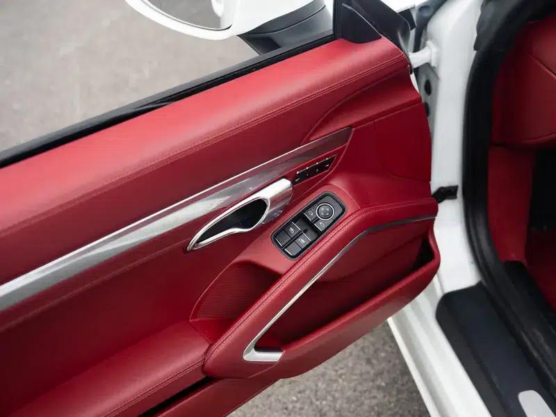 2018 Porsche 718 Boxster 2.0T — миниатюра 7