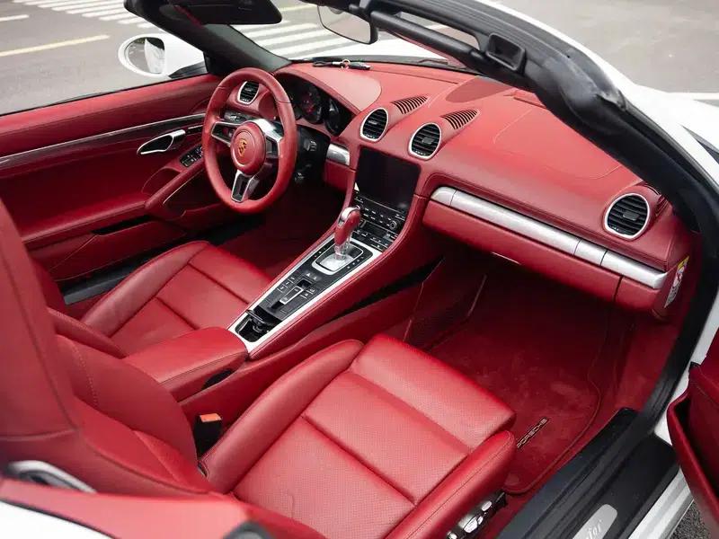 2018 Porsche 718 Boxster 2.0T — миниатюра 10