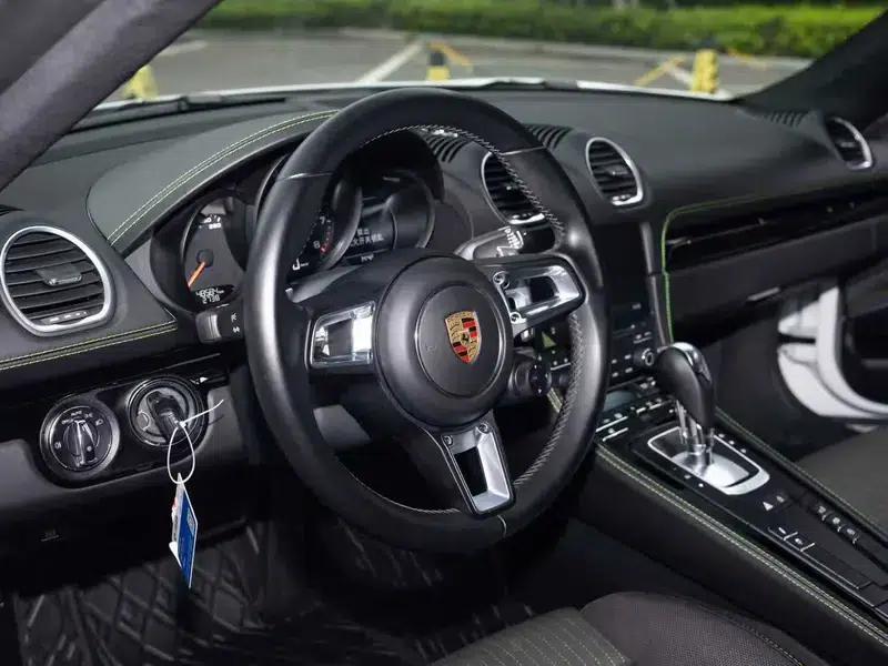 Porsche 718 2019 Cayman T — миниатюра 14