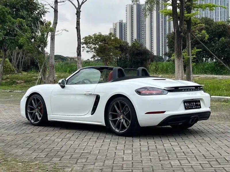 2018 Porsche 718 Boxster 2.0T — миниатюра 4