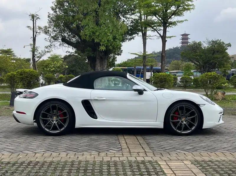 2018 Porsche 718 Boxster 2.0T — миниатюра 7