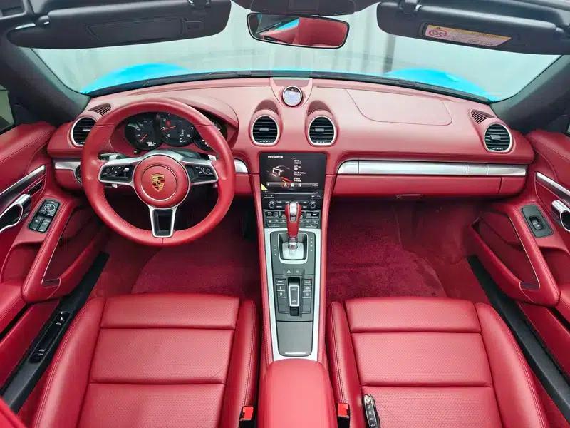 2020 Porsche 718 Boxster 2.0T — миниатюра 11