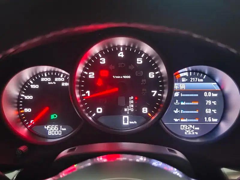 2020 Porsche 718 Boxster 2.0T — миниатюра 12