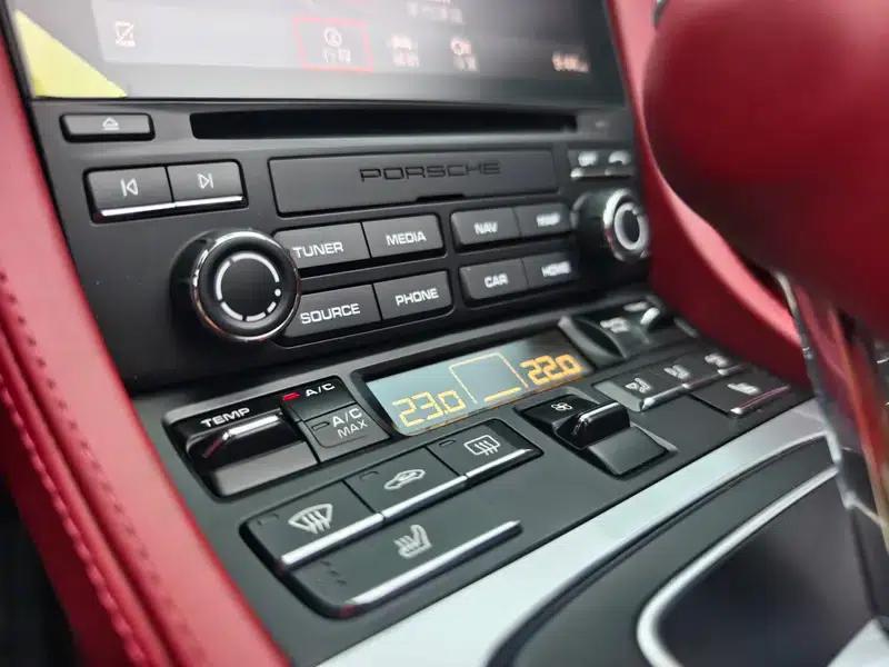 2020 Porsche 718 Boxster 2.0T — миниатюра 6