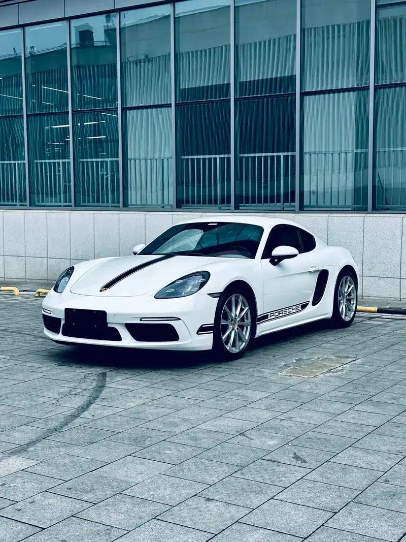 Porsche 718 Cayman 2016 2.0T — миниатюра 1