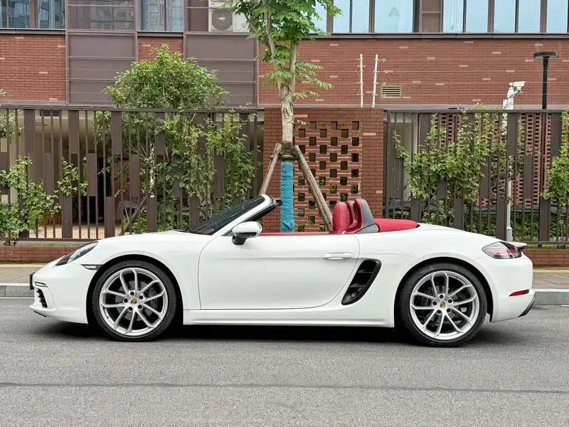 2023 Porsche 718 Boxster Style Edition 2.0T — миниатюра 3