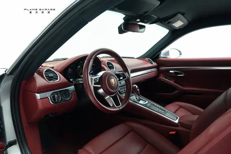 Porsche 718 Cayman 2018 2.0T — миниатюра 9