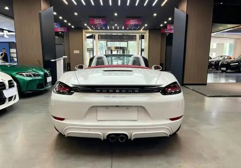 2023 Porsche 718 Boxster 2.0T — миниатюра 4