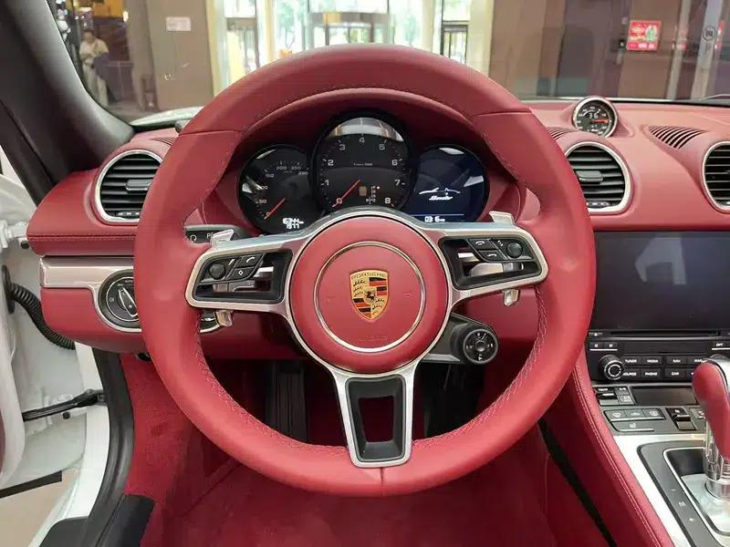 2023 Porsche 718 Boxster 2.0T — миниатюра 9