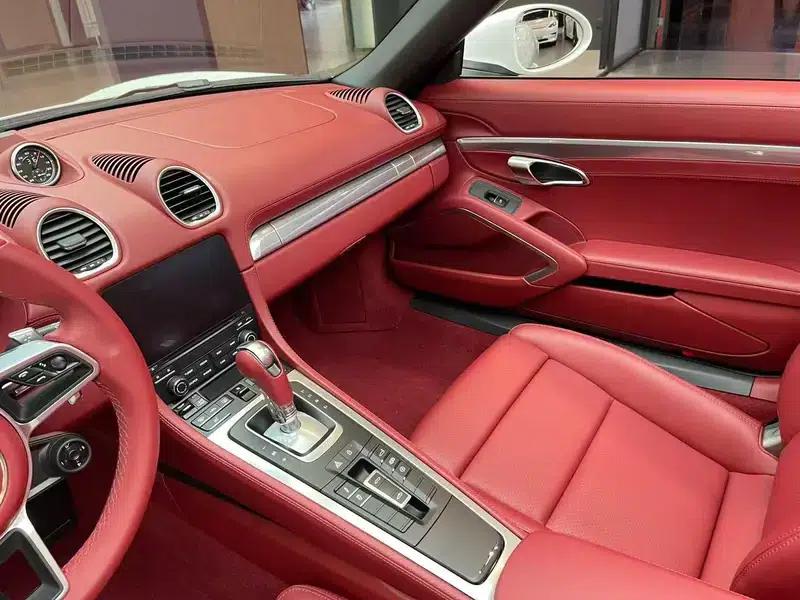 2023 Porsche 718 Boxster 2.0T — миниатюра 10