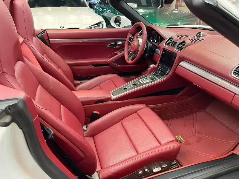 2016 Porsche 718 Boxster 2.0T — миниатюра 13