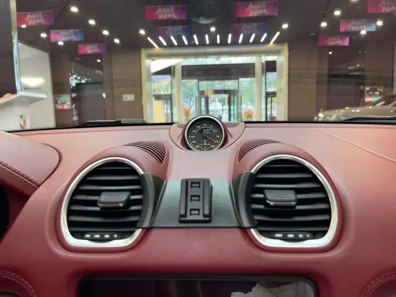 2016 Porsche 718 Boxster 2.0T — миниатюра 7