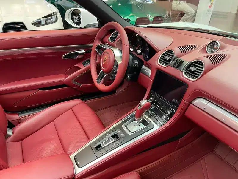 2016 Porsche 718 Boxster 2.0T — миниатюра 10