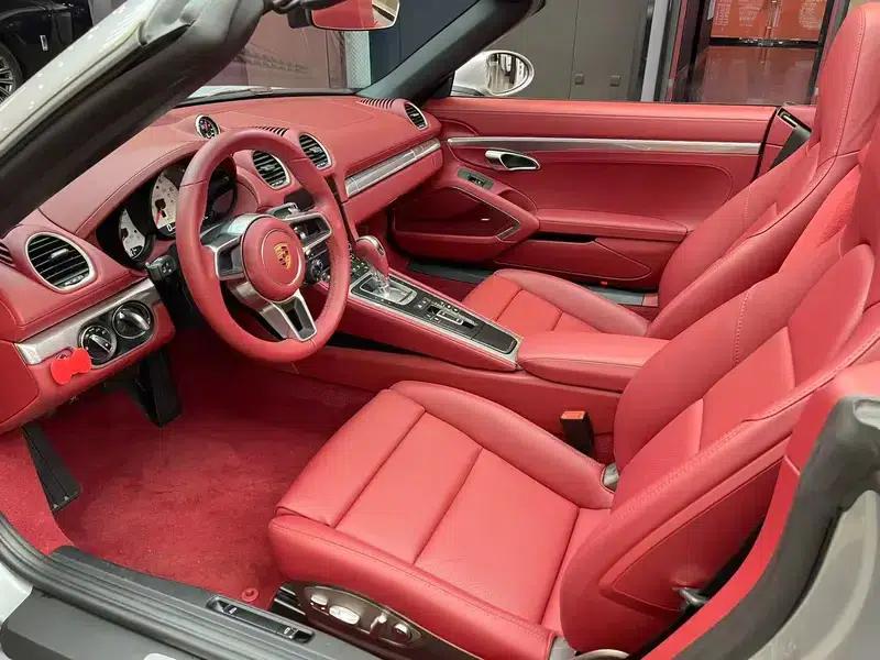 2023 Porsche 718 Boxster 2.0T — миниатюра 16