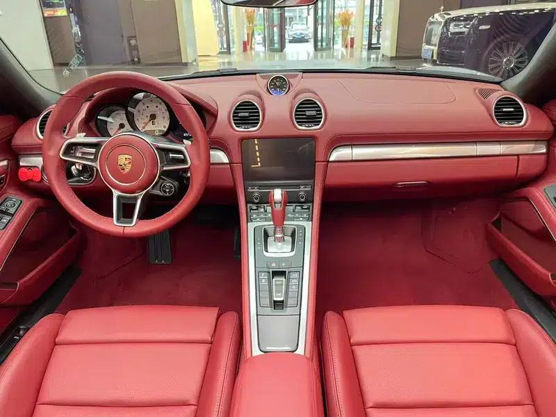 2023 Porsche 718 Boxster 2.0T — миниатюра 10