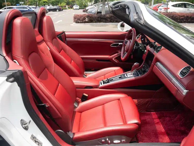 2020 Porsche 718 Boxster 2.0T — миниатюра 16