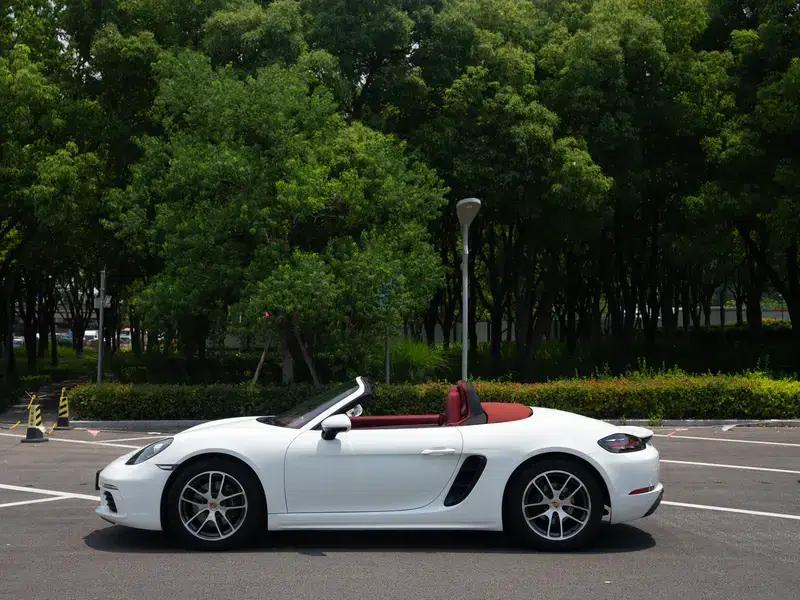 2020 Porsche 718 Boxster 2.0T — миниатюра 3
