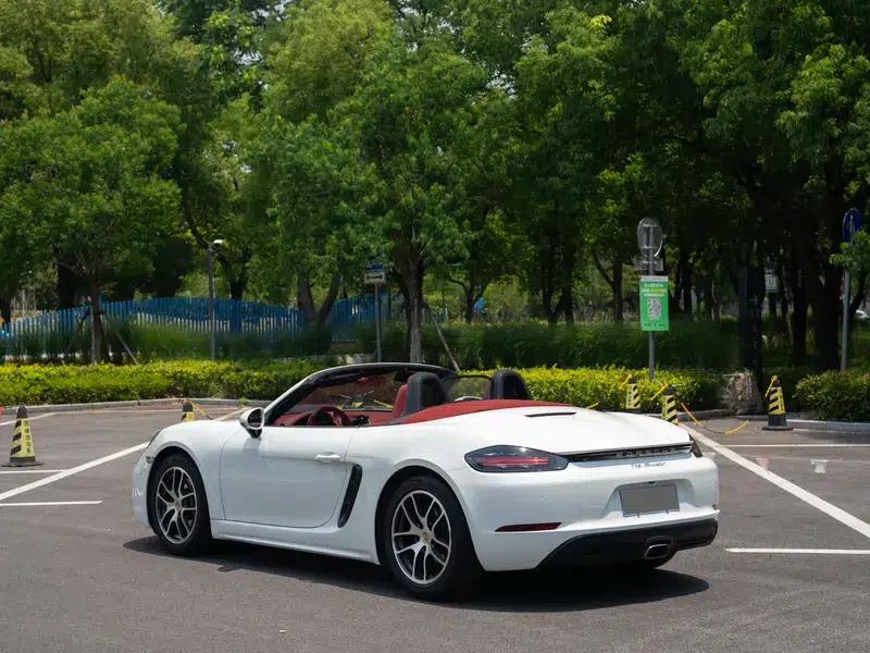 2020 Porsche 718 Boxster 2.0T — миниатюра 4