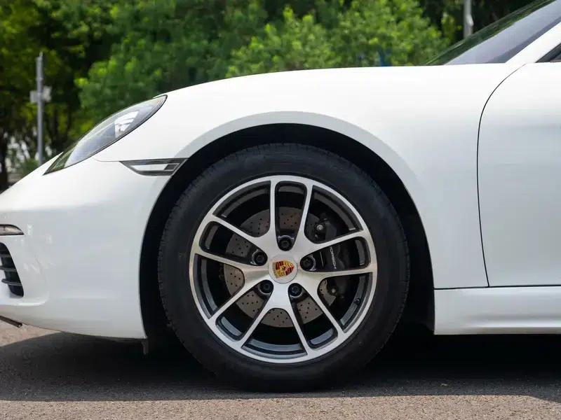 2020 Porsche 718 Boxster 2.0T — миниатюра 8